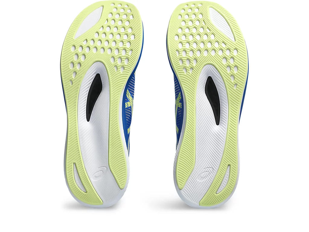 Asics Magic Speed 3 outsole