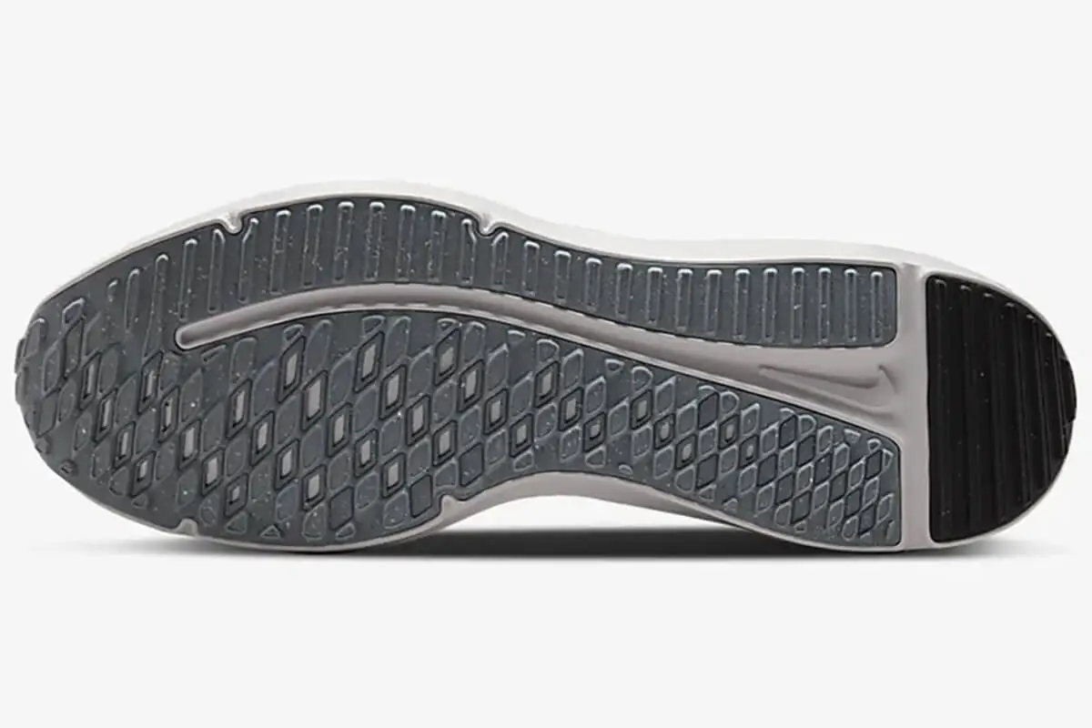 Nike Downshifter 12 Outsole