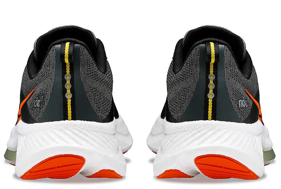 Saucony Ride 17 Heel